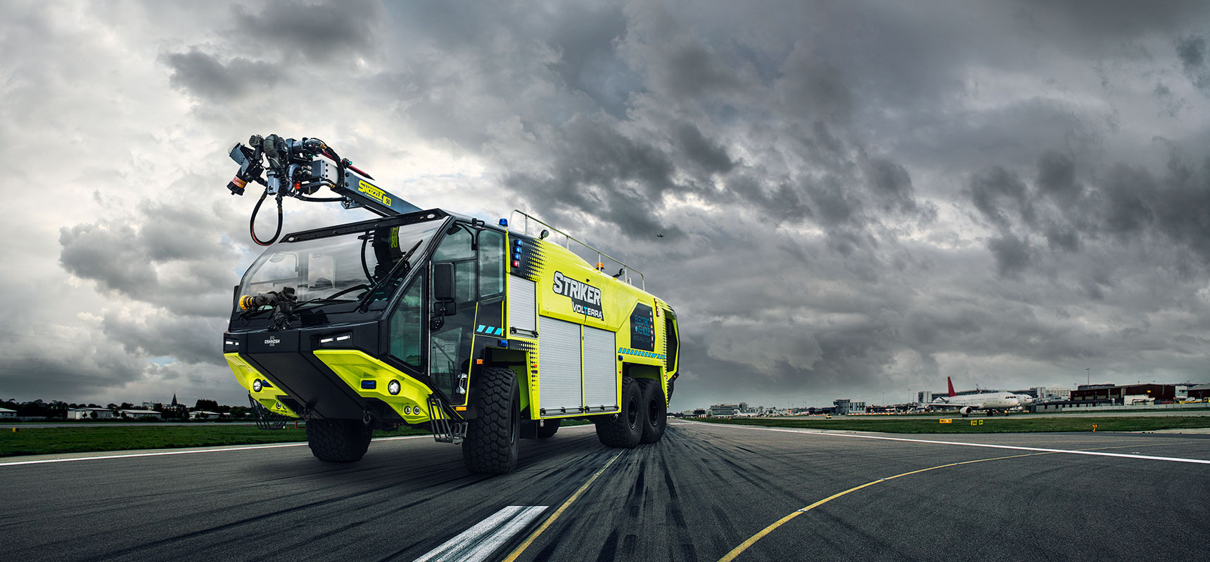 DFW Airport Upgrades Fleet with Six Oshkosh Airport Products