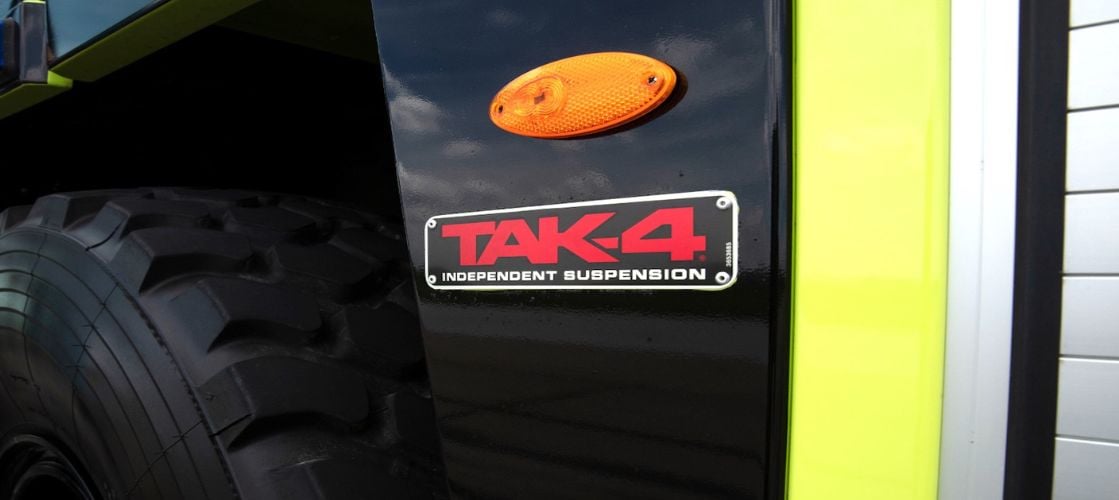 TAK-4 Banner